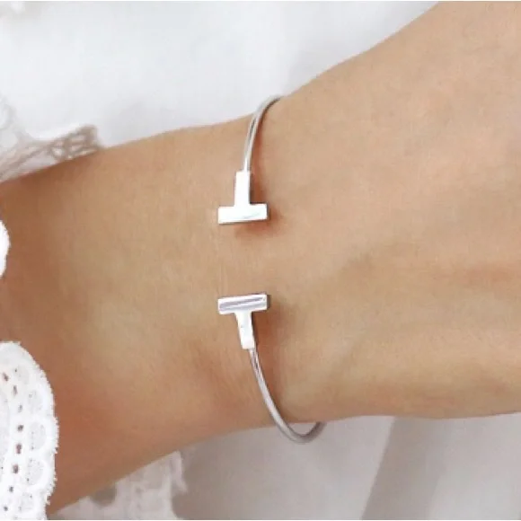 SILVER DOUBLE T OPEN CUFF WIRE BRACELET